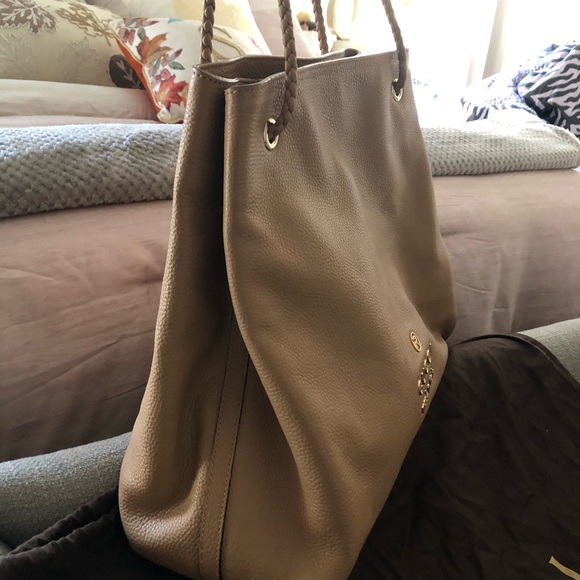 Gucci tote - Picture 3 of 5